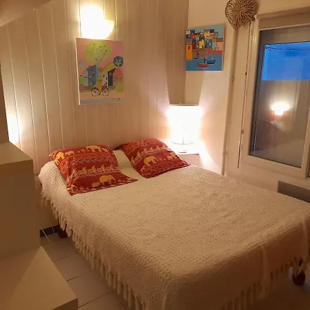 Rez-de-chaussée de 25 m2 * Mèze